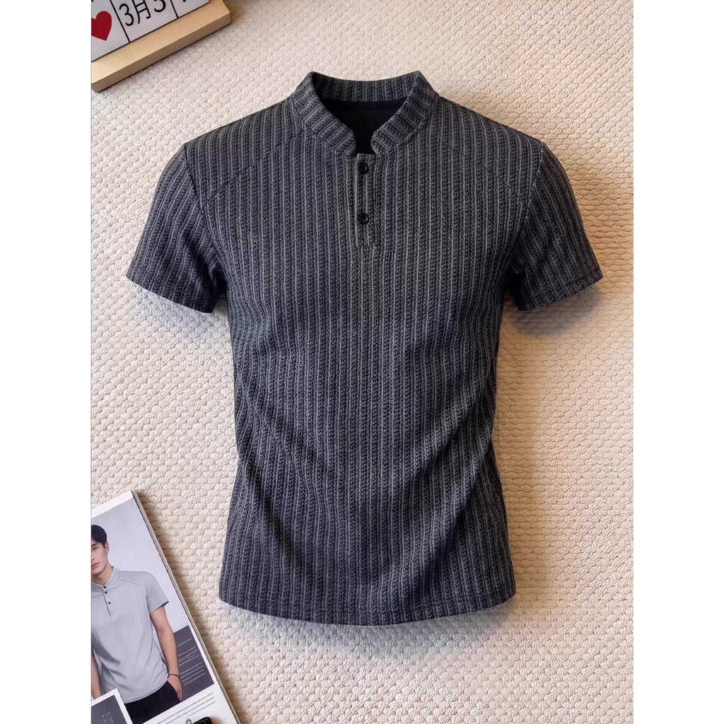 Herringbone pattern Henley collar short-sleeved men's summer polo shirt with wide shoulders and a slim waist.