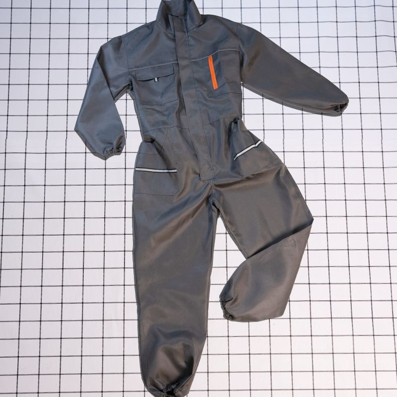 Coverall Work Suit Set for Male Auto Repair and Mechanics Workers - Dustproof