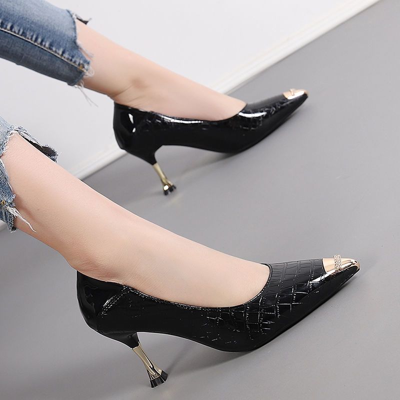 women's low heels, spring and autumn, metal toe single shoes, women's 2024 new style, versatile.