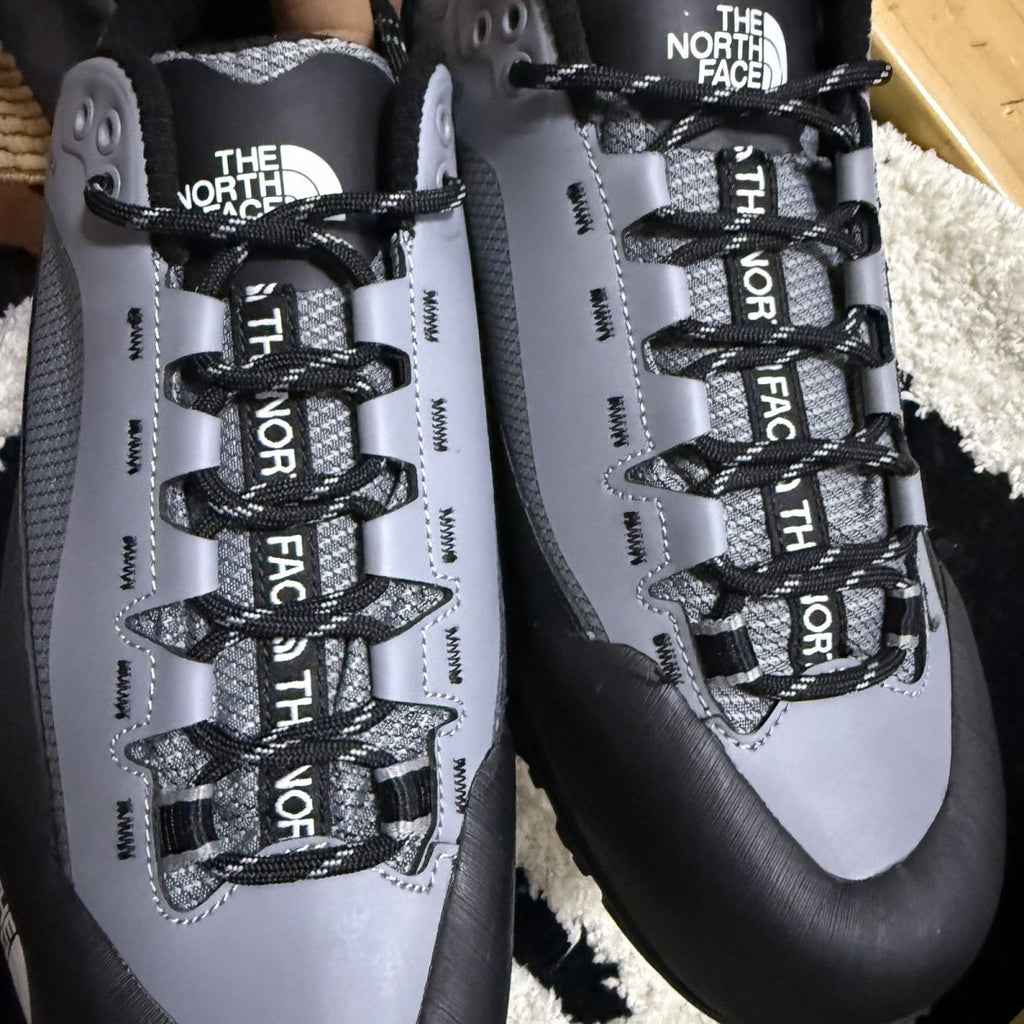 easy-to-wear, anti-impact, puncture-resistant safety shoes with insulation