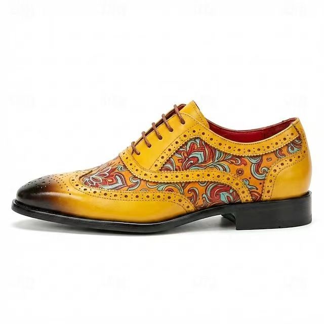 Retro patterned brogue leather shoes, versatile and stylish men's dress shoes