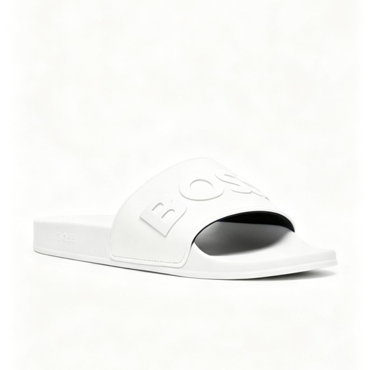 2027 Arab, African, European, American, Middle Eastern men's slippers, trendy, versatile, comfortable, and suitable for outdoor wear.