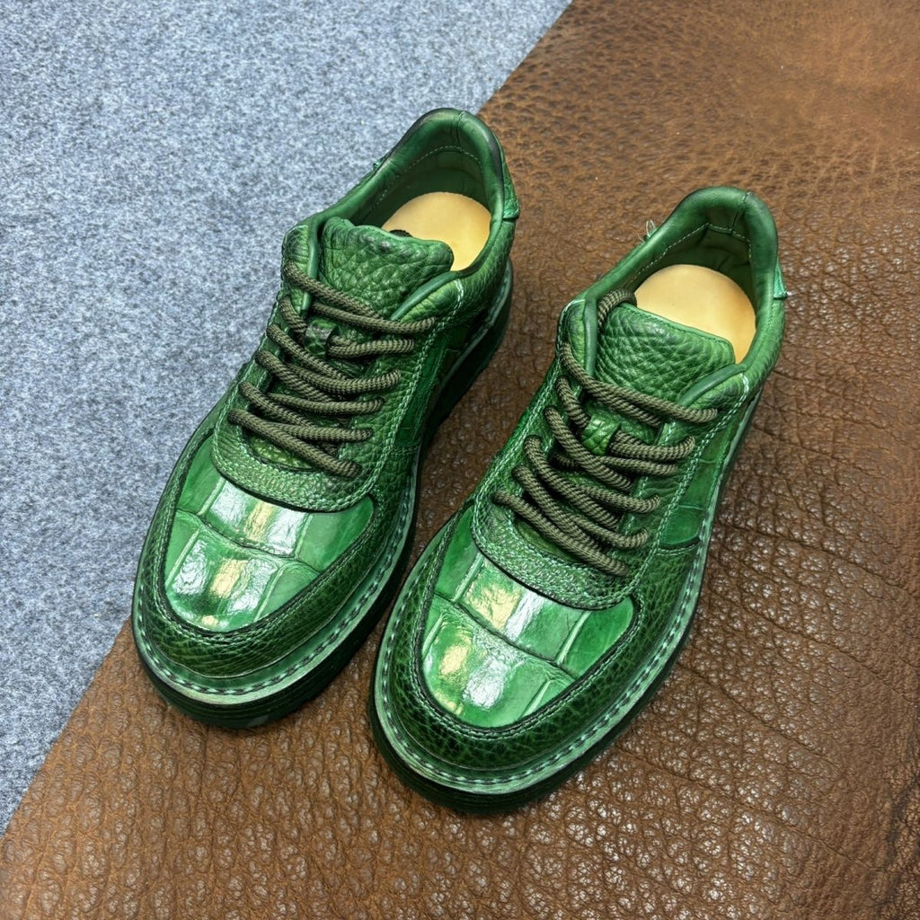 Hand-washed crocodile patchwork cowhide casual genuine leather men's shoes, all-season style.