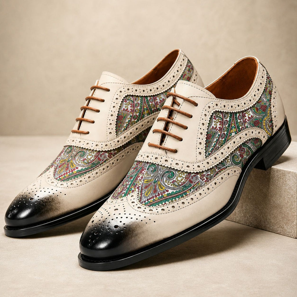 Retro patterned brogue leather shoes, versatile and stylish men's dress shoes