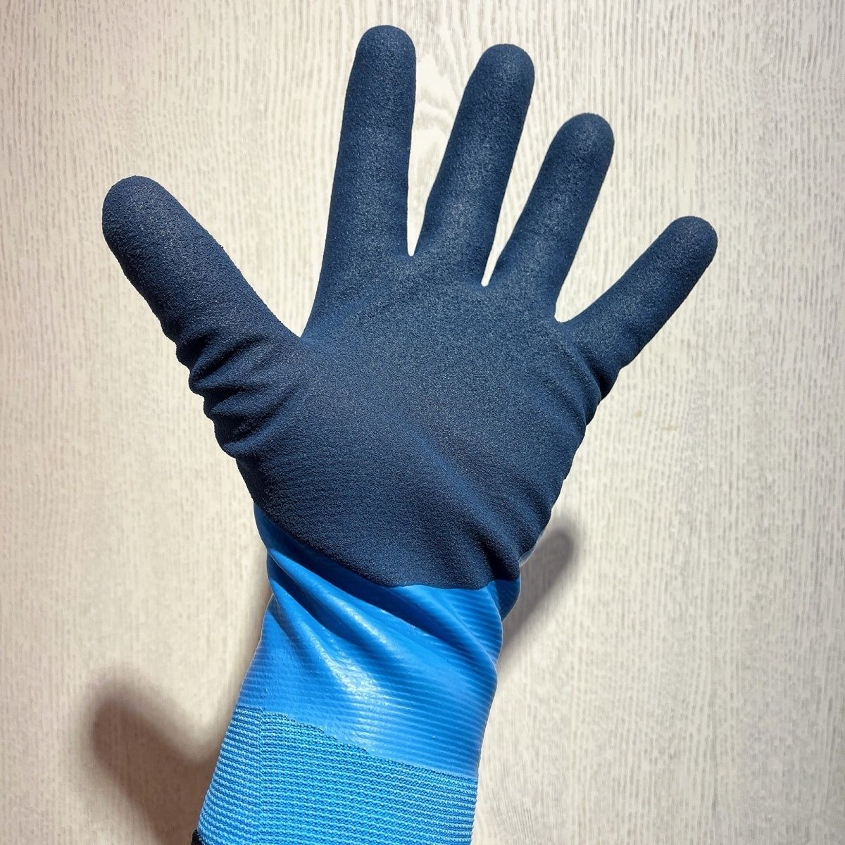 Men's extra-long style for export, high glue position on cuffs, frosted and wear-resistant, thickened for winter.