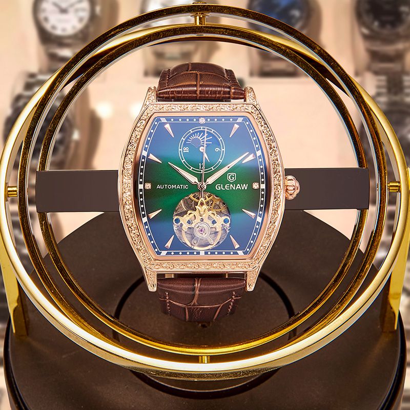 Blue and green diamond full-star watch, men's full-diamond watch, New style.