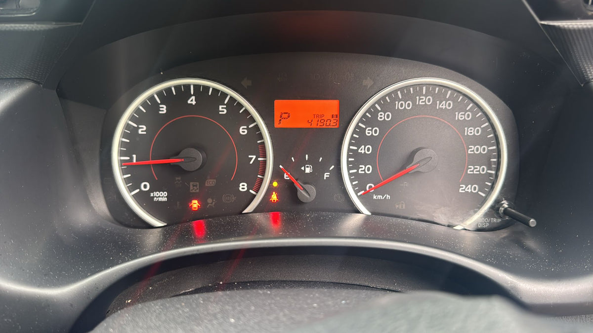 Toyota Wish good conditions clean . Model 2015
