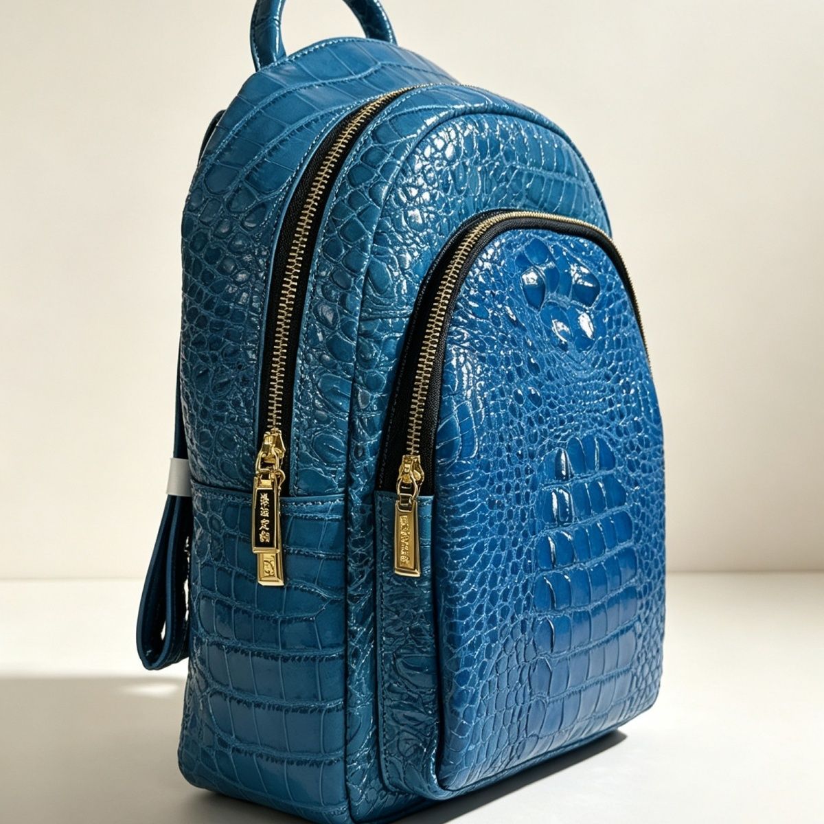 New Thailand crocodile leather women's bag, large capacity, water-repellent, suitable for outdoor travel.
