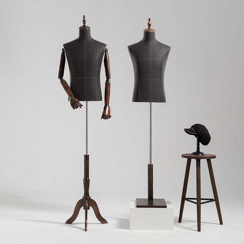 Male half-body mannequin props, sand-washed cloth, men's suits and blazers display rack