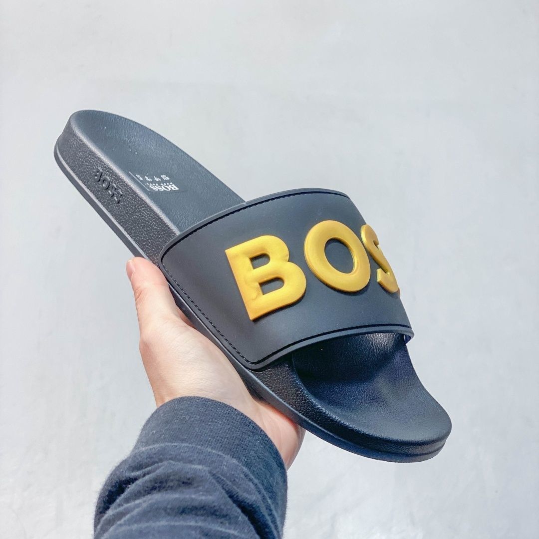 2027 Arab, African, European, American, Middle Eastern men's slippers, trendy, versatile, comfortable, and suitable for outdoor wear.