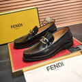 European-style men's fashionable British-inspired loafers, genuine leather business slip-on shoes.