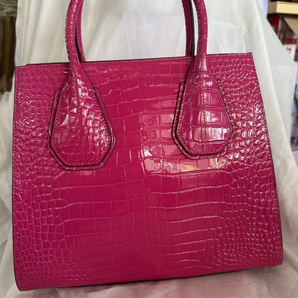 Large capacity crocodile leather handbag/crossbody bag, artistic and stylish, perfect as a gift with sequins and a sophisticated feel.