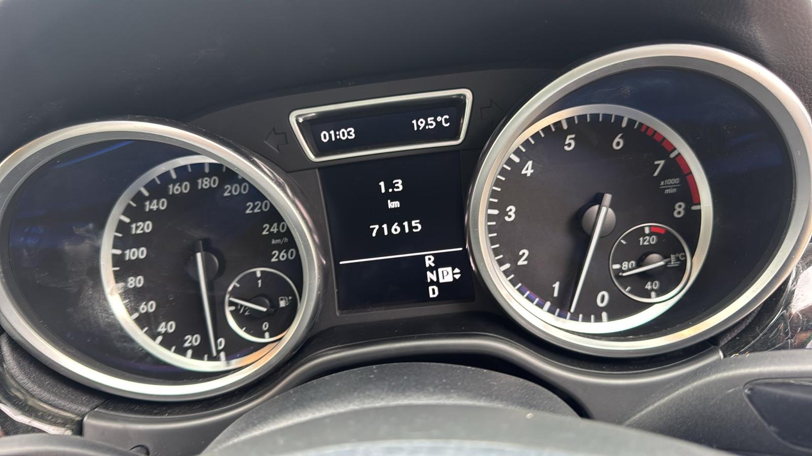 Mercedes Benz midsize luxury SUV featuring a 3.5-liter V6 gas engine or a 3.0-liter turbodiesel V6, 302 horsepower, and a 7-speed automatic transmission