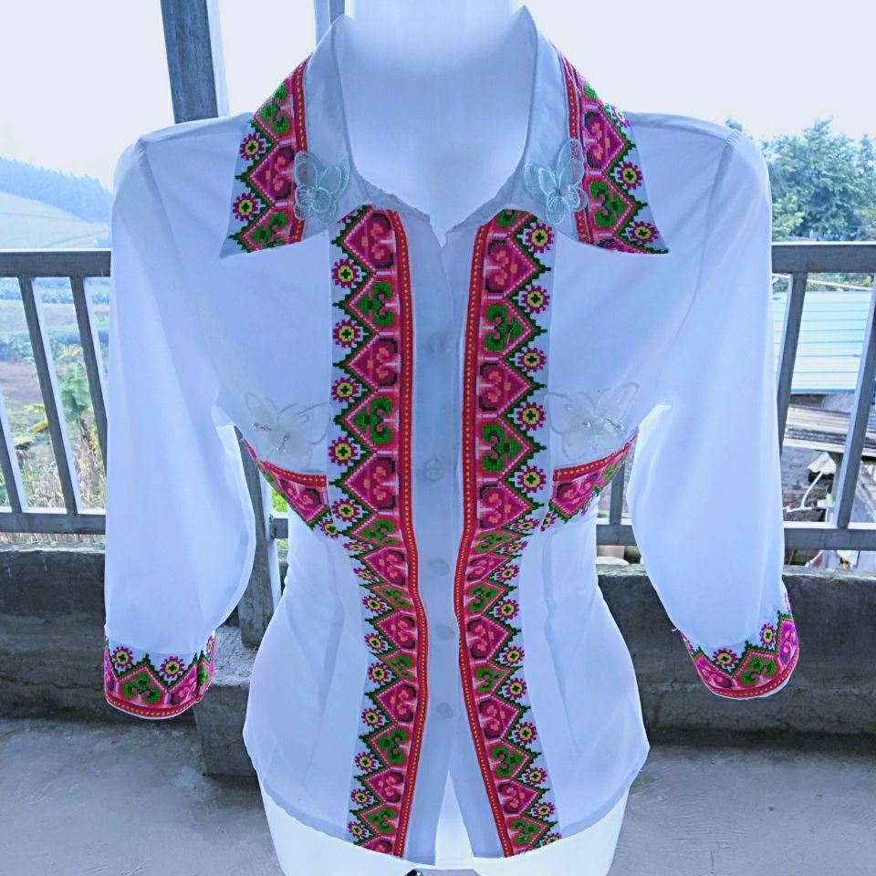 Yunnan New Embroidered Collar Versatile Casual Mid-Sleeve Shirt